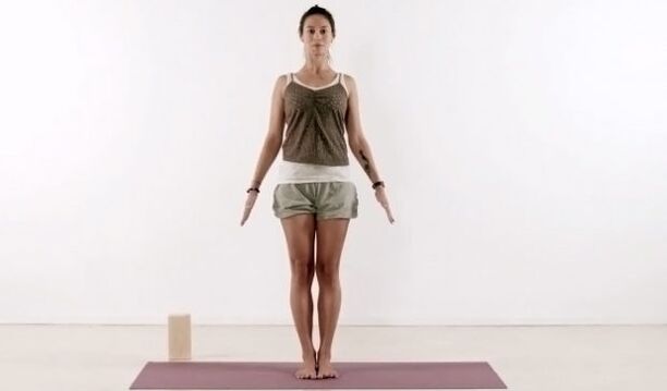 poză yoga tadasana pentru pierderea în greutate